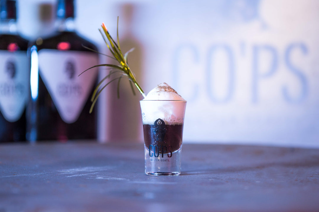 goldener schuss - co'ps - rezept - drink - kaffeelikör -shot - milch honig